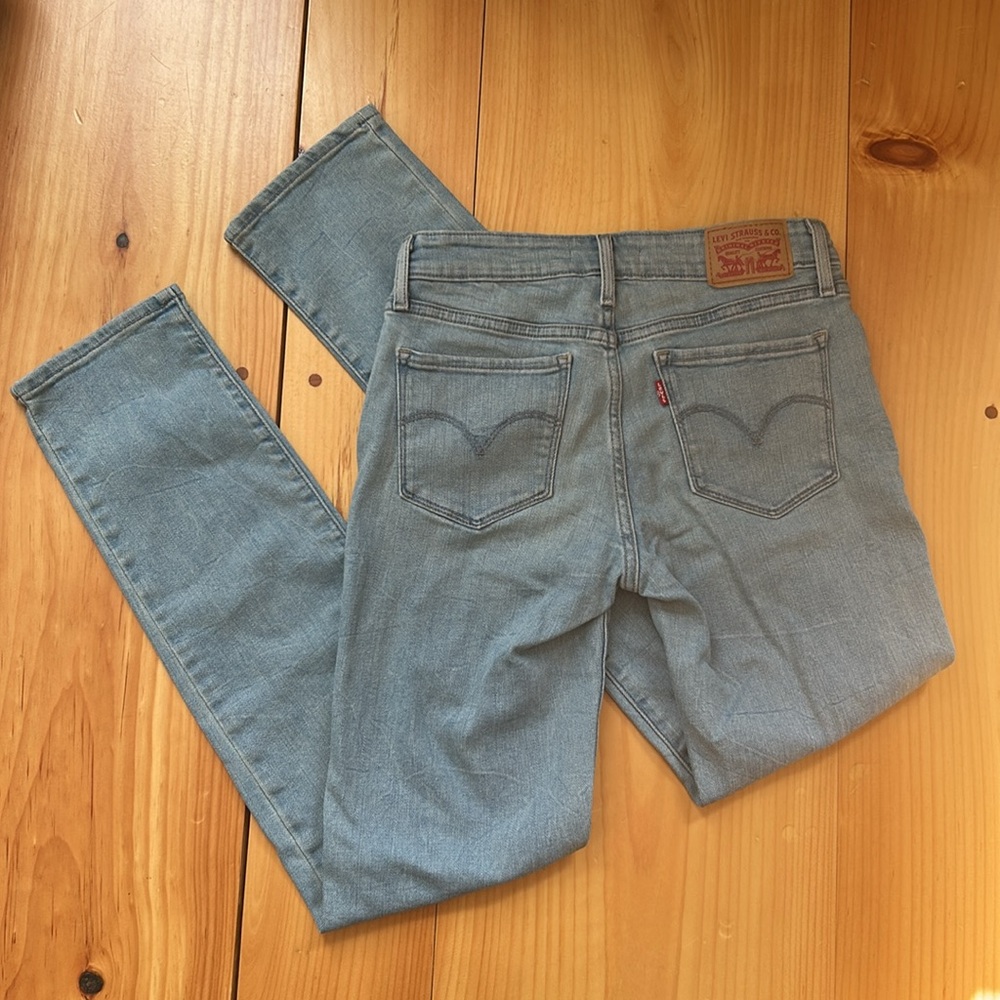 Levi’s 712 Slim lightwash - Picture 2 of 6